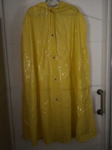 Vintage pvc yellow gloss - pvc,